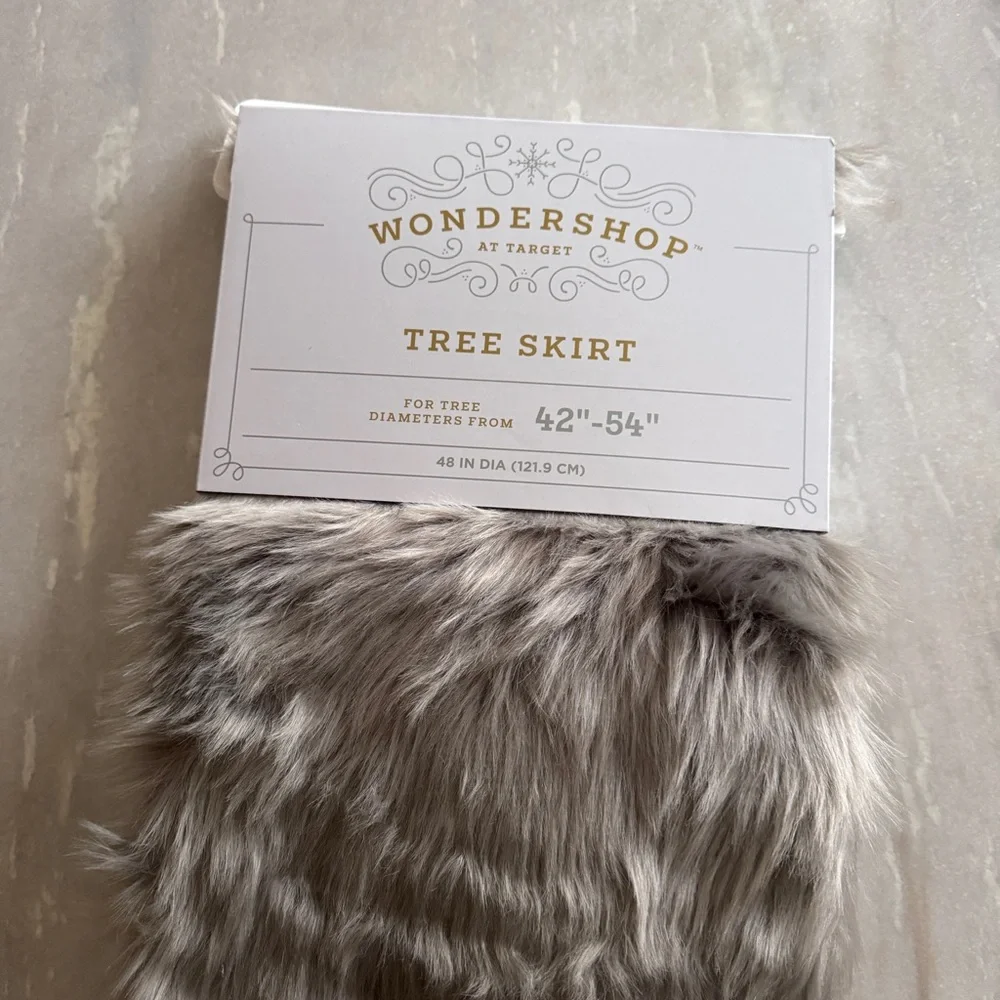 Wondershop Gray Faux Fur Tree Skirt